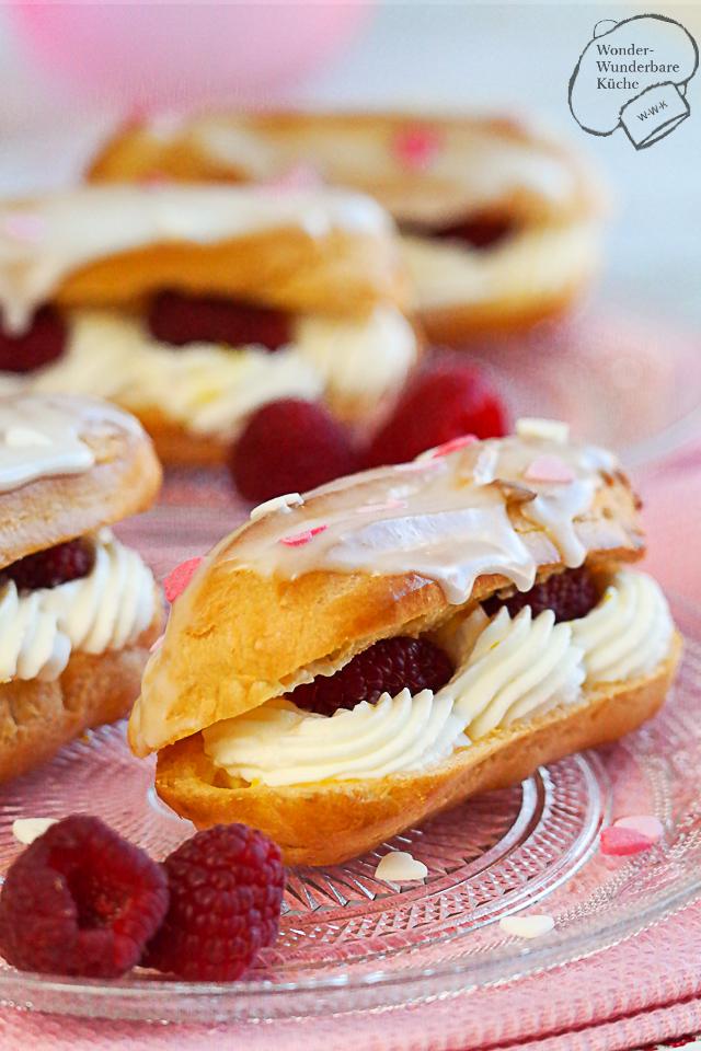 Rezeptbild: Eclairs mit Zitronencreme und Himbeeren