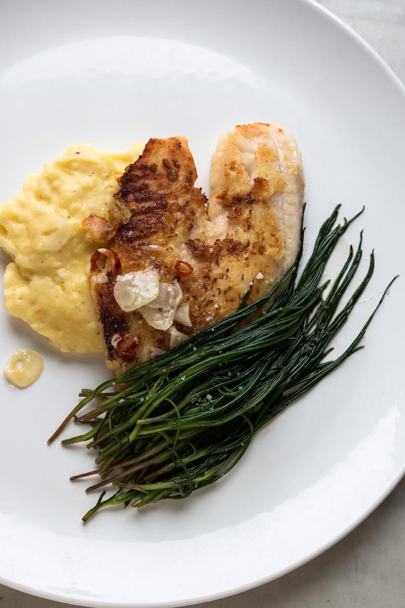 Rezeptbild: Tilapiafilet mit Agretti und Kartoffelstampf