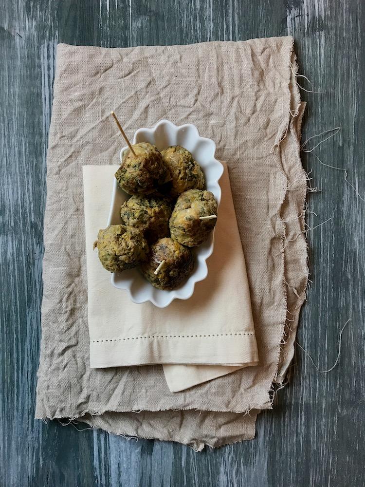 Rezeptbild: Zitronige Lauch-Fleischbällchen nach Ottolenghi