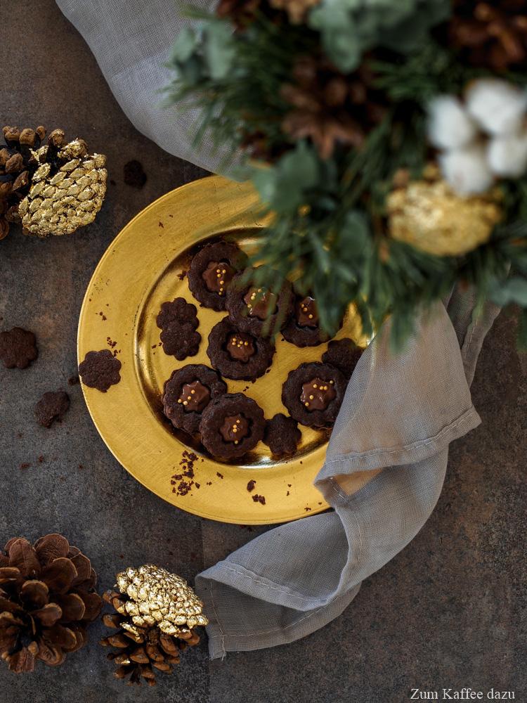 Rezeptbild: Schokoladige Hildabrötchen mit Nougat
