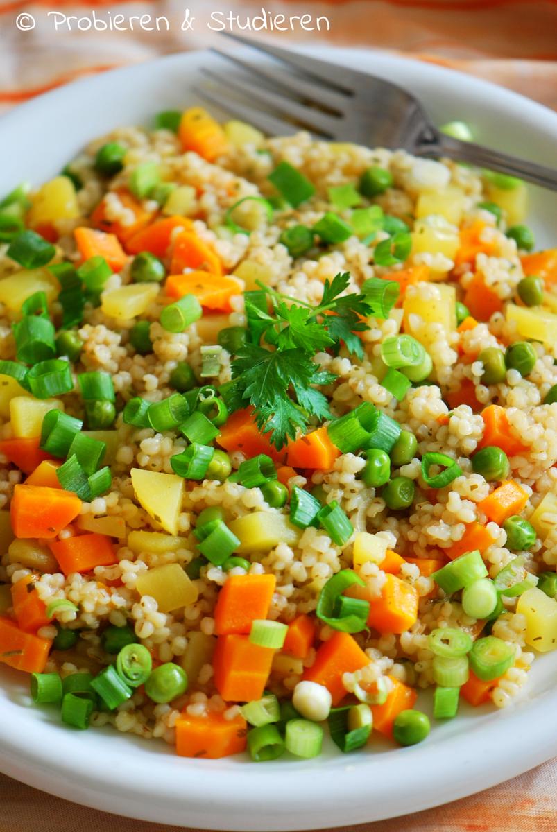 Rezeptbild: Kartoffel-Graupen-Risotto mit Möhren & Erbsen 