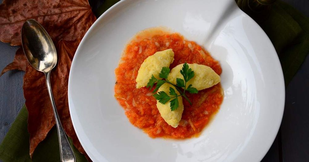Rezeptbild: Karottenstampf mit Polentanaocken