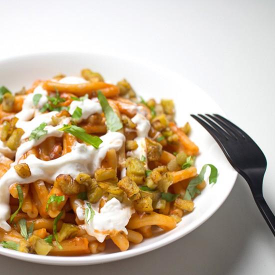 Rezeptbild: PASTA ALLA NORMA MIT STRACCIATELLA DI BURRATA
