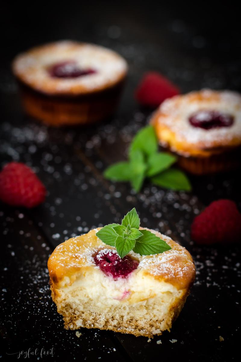 Rezeptbild: Käsekuchenmuffins mit Himbeeren