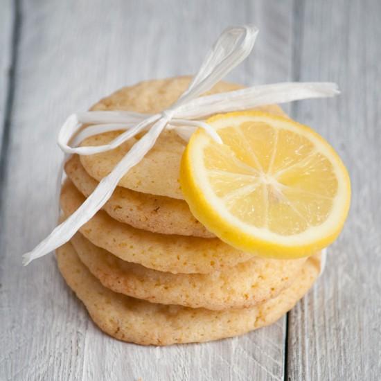 Rezeptbild: Zitronenkekse mit Vanille und weißer Schokolade