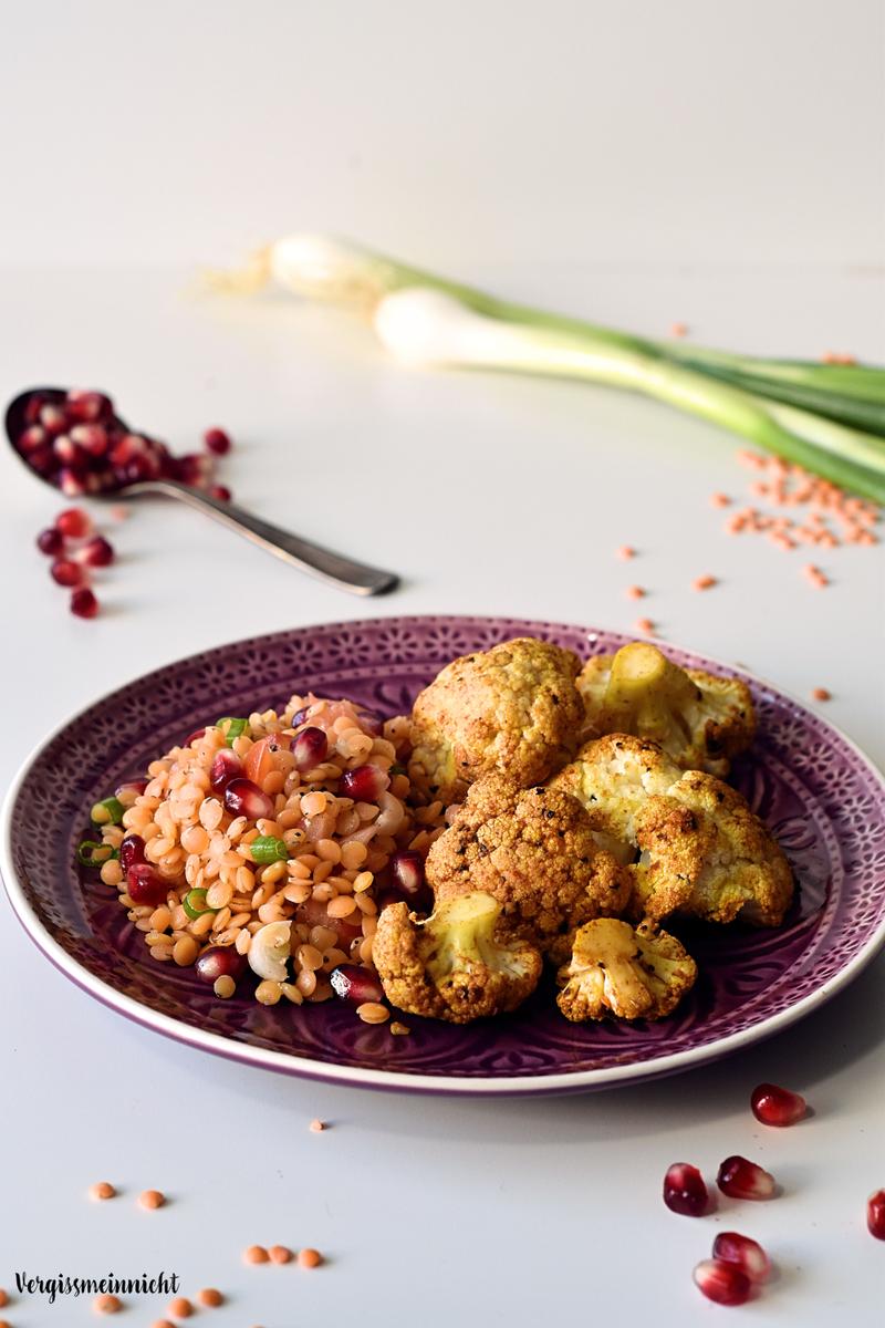 Rezeptbild: Tandoori Blumenkohl mit roten Linsensalat