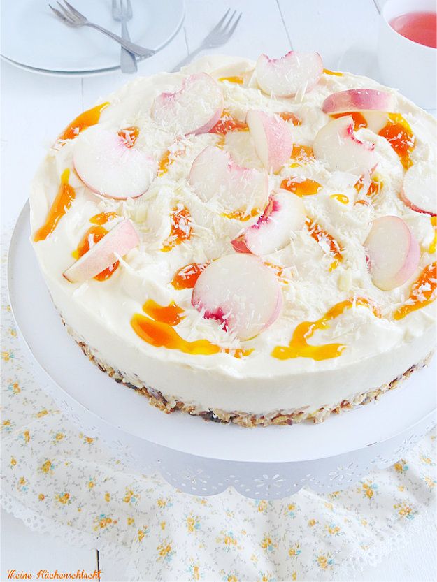 Rezeptbild: Wildpfirsich no bake Cheese Cake mit Aprikosen Sauce