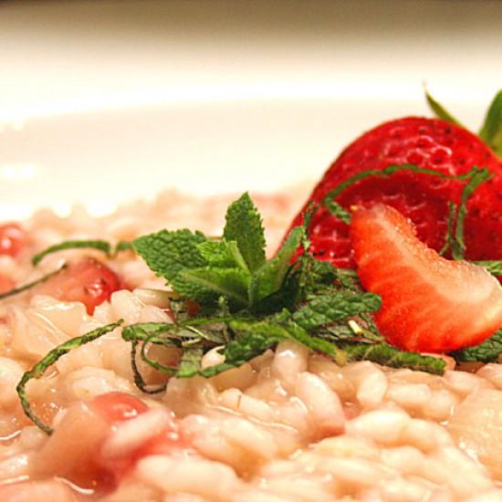 Rezeptbild: Erdbeer-Risotto mit Minze