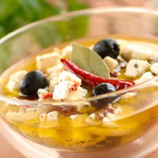 Rezeptbild: Marinierter Schafskäse
