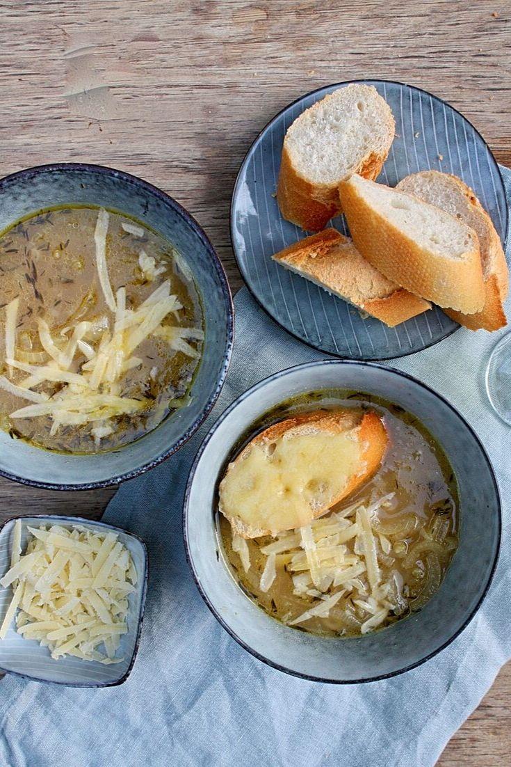 Rezeptbild: Zwiebelsuppe mit Greyerzer und Riesling