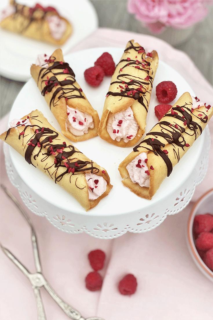 Rezeptbild: Omas Himbeerröllchen