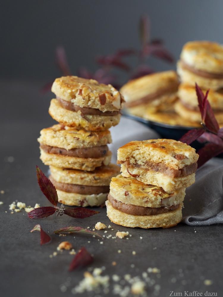 Rezeptbild: Mandel-Cookies mit Maronencreme