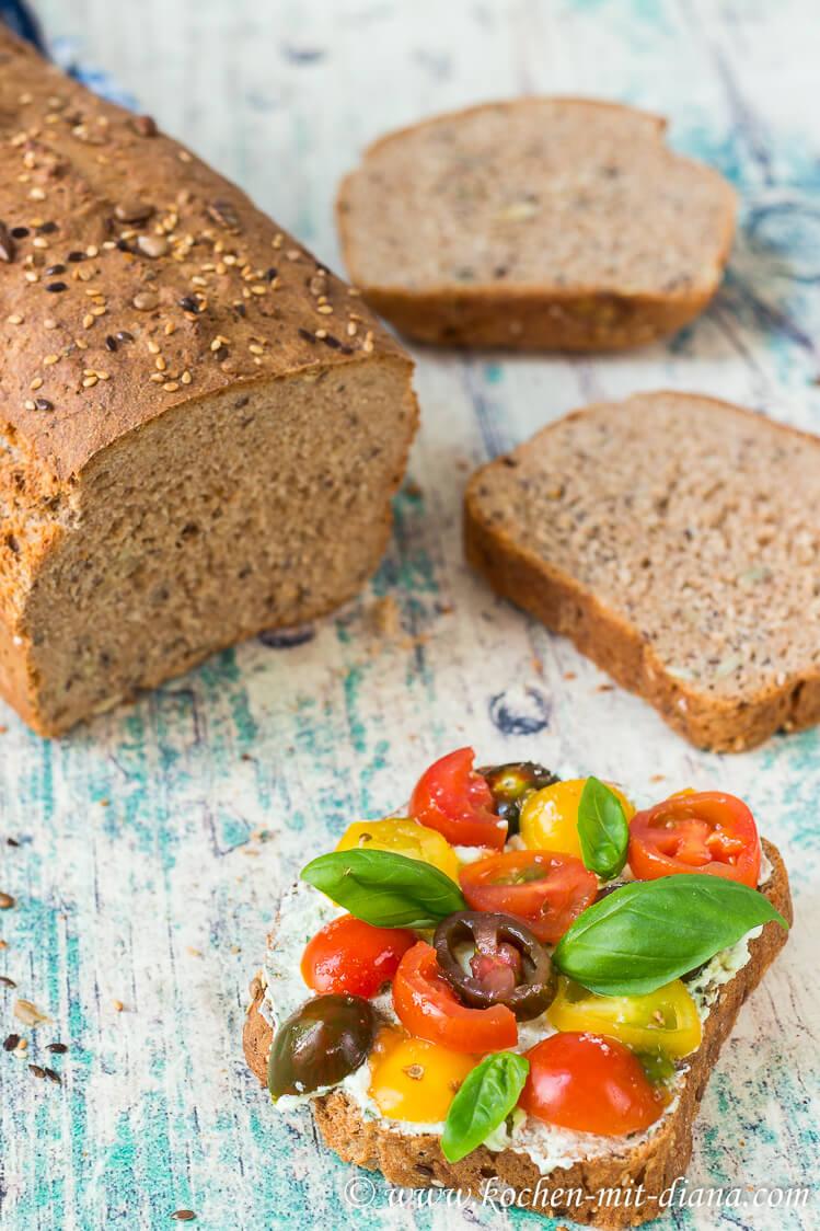 Rezeptbild: Schnelles Dinkelbrot mit Körner