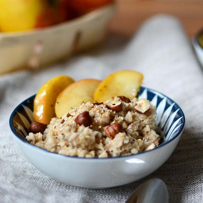 Rezeptbild: Porridge mit Zimt-Äpfeln
