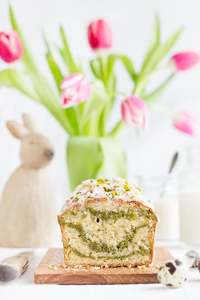 Rezeptbild: Kokos-Matcha-Kuchen