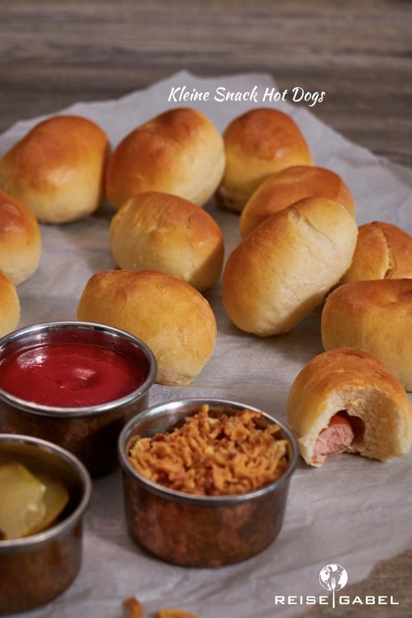 Rezeptbild: Kleine Snack Hot Dogs