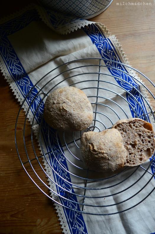 Rezeptbild: Kleiewecken über Nacht