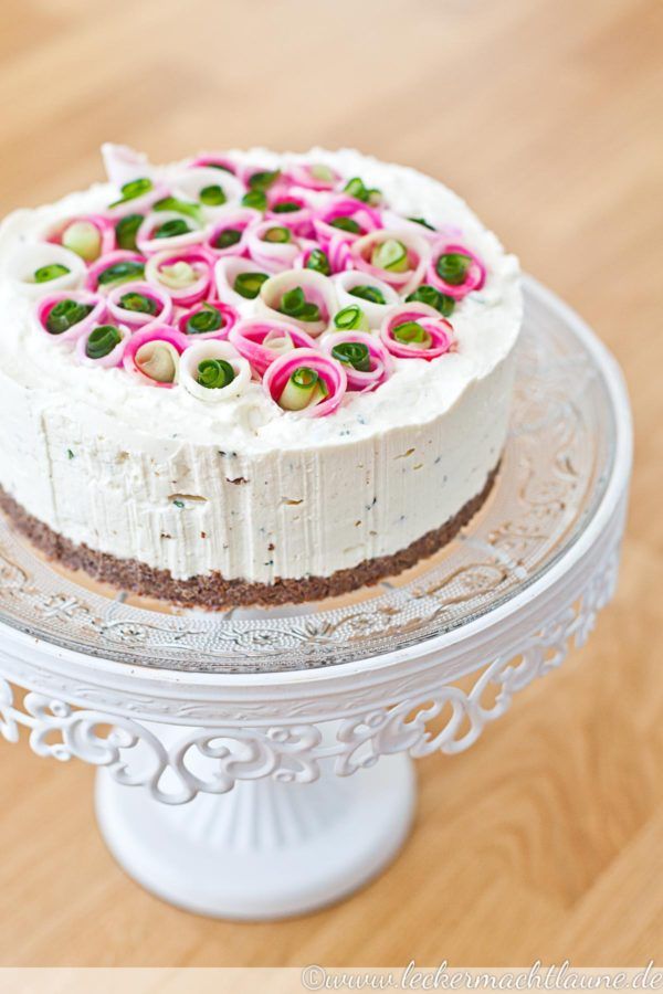 Rezeptbild: Deftig-frische Röschen-Torte