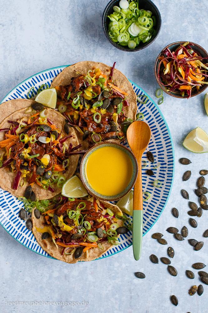 Rezeptbild: Vegane Pilz-BBQ-Tacos mit Coleslaw