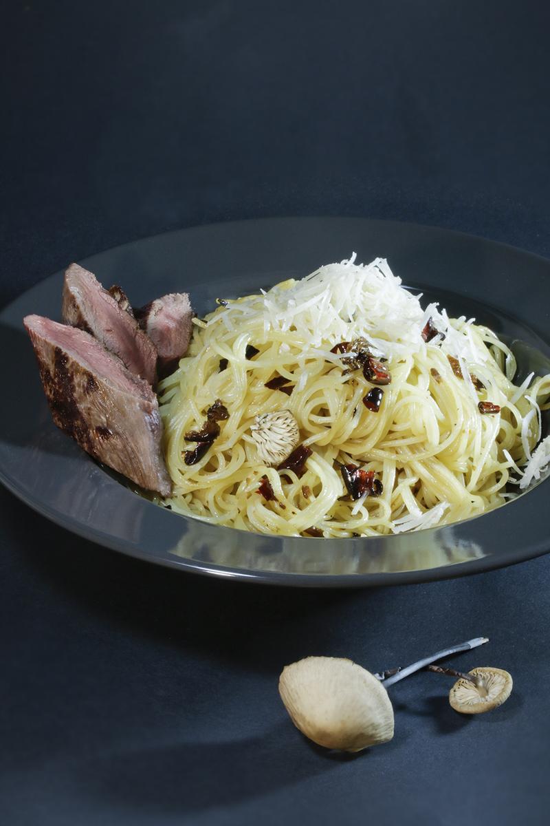 Rezeptbild: Spaghetti, Saitenstieliger Knoblauchschwindling e olio