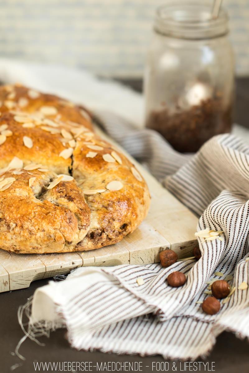 Rezeptbild: Nussiger Hefezopf
