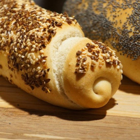 Rezeptbild: Mohn- und Sesamstangen