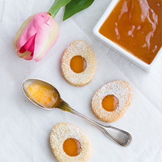 Rezeptbild: Zitroneneier mit Marmeladefüllung