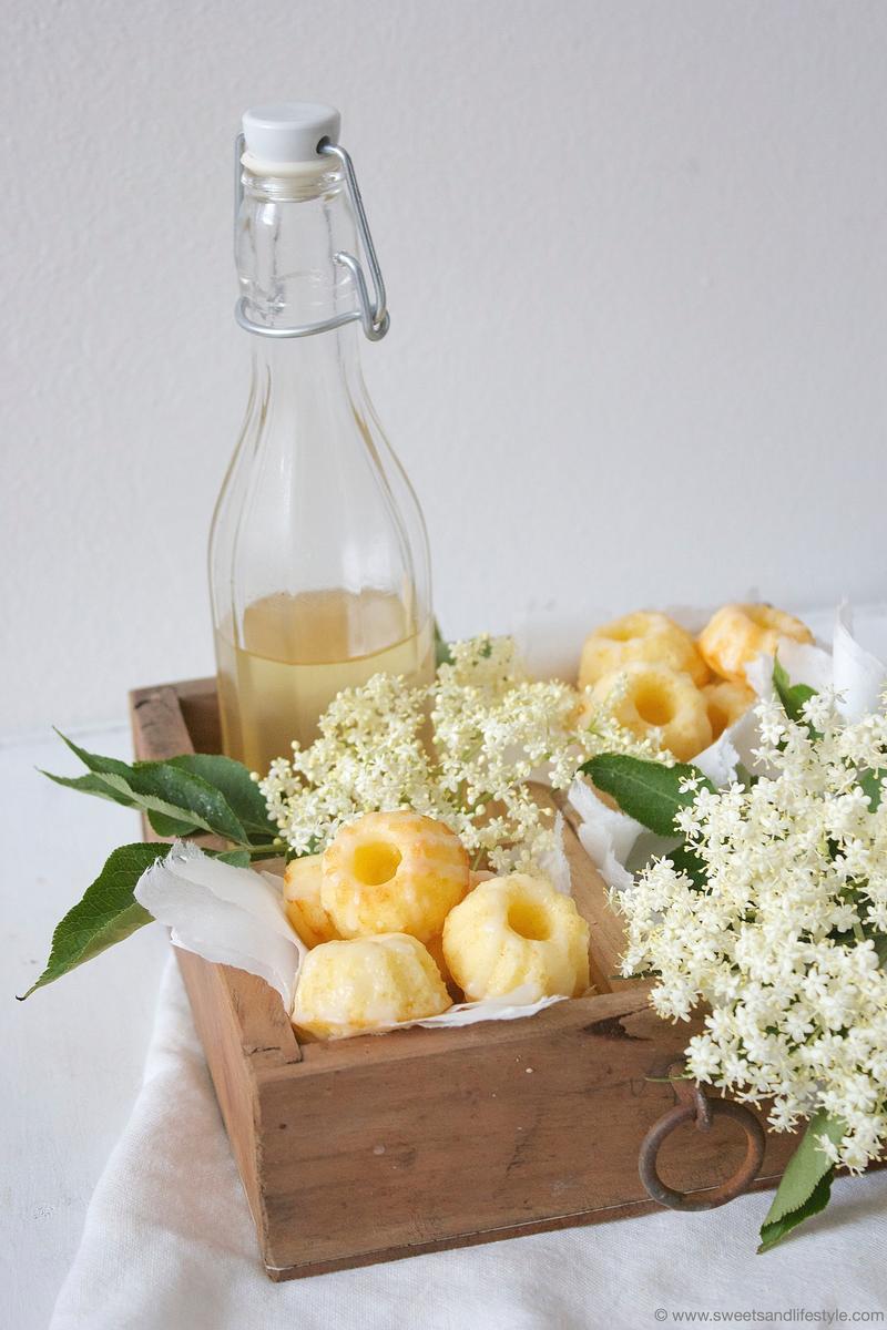 Rezeptbild: Holunderblüten Minigugls
