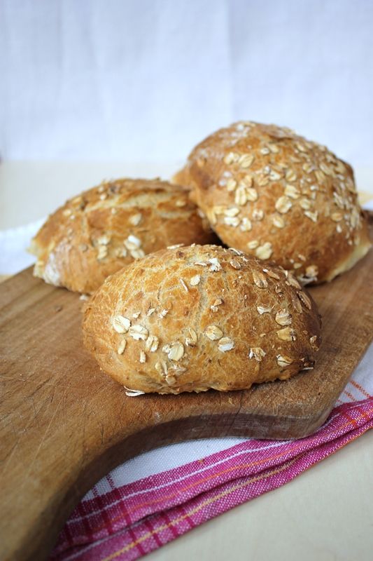 Rezeptbild: Sonntagsbrötchen mit Roggenschrot