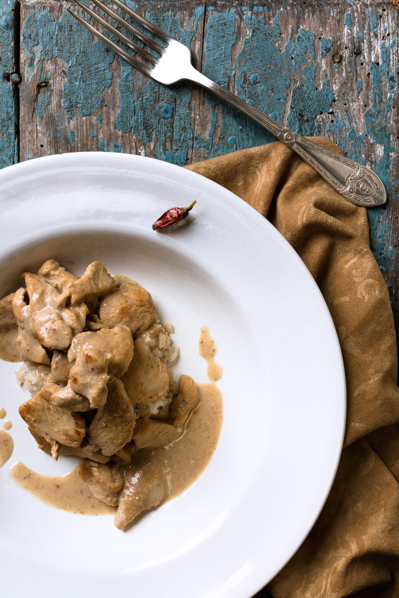 Rezeptbild: Huhn mit Waldmeister und Kokosmilch