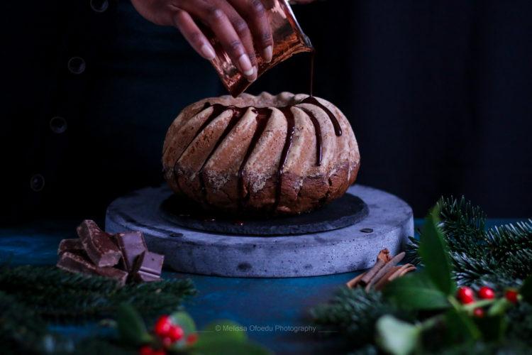 Rezeptbild: Lebkuchengugelhupf mit Schokoladen - Kaffee Glasur
