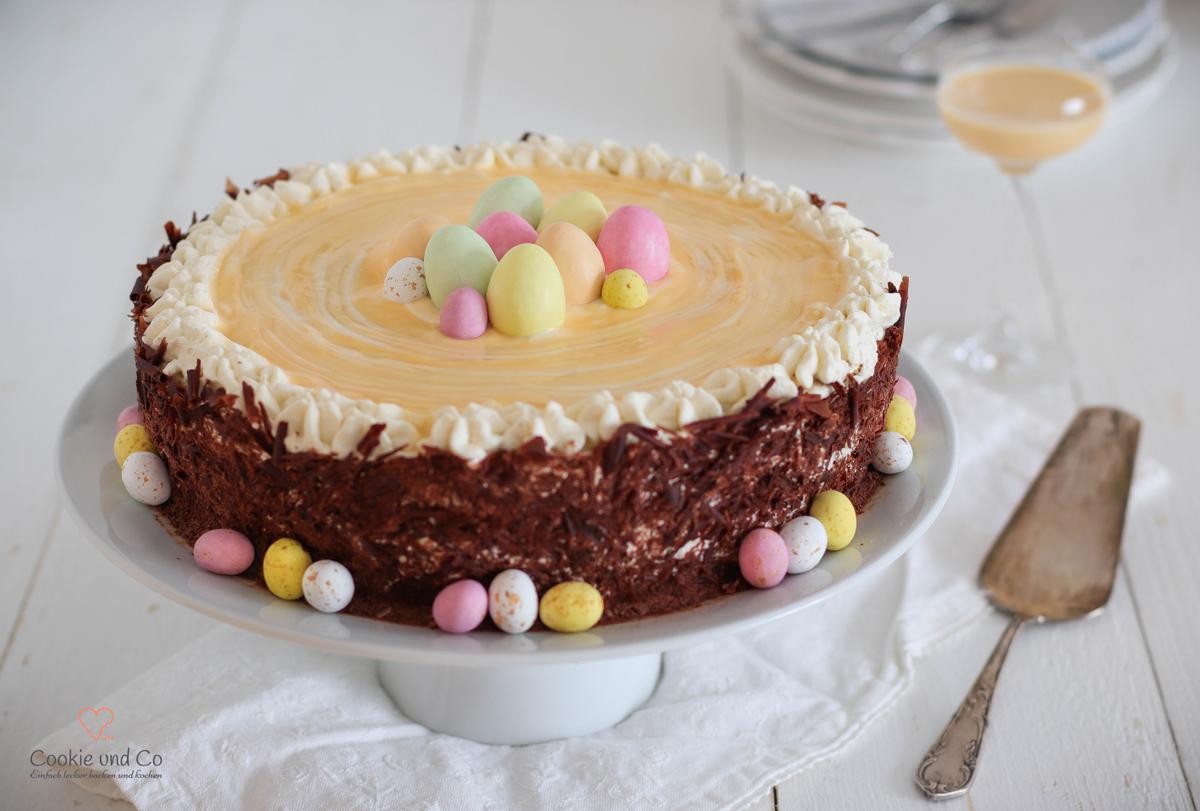 Rezeptbild: EIERLIKÖRTORTE 