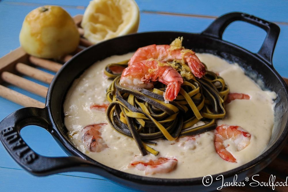 Rezeptbild: Tagliolini al limone mit Garnelen