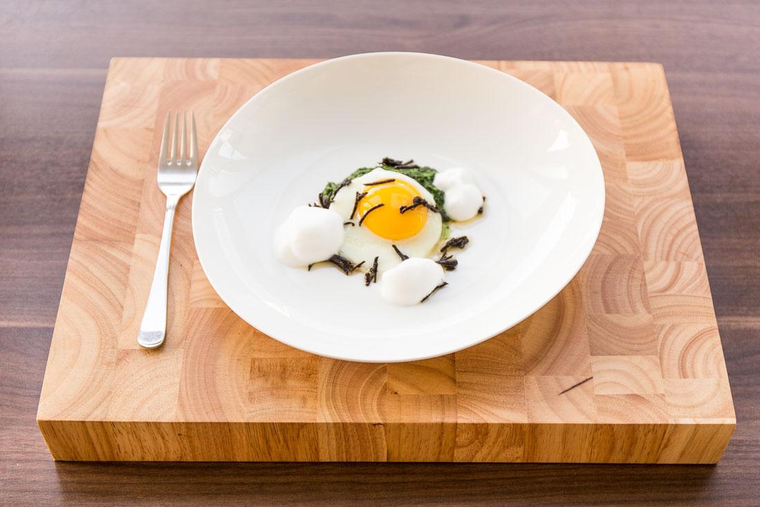 Rezeptbild: Wintertrüffel mit Rahmspinat und Spiegelei