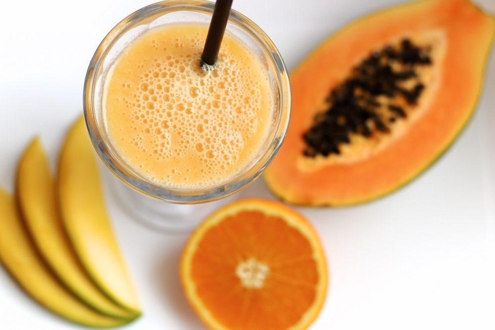 Rezeptbild: Frucht-Smoothie mit Mandelmilch