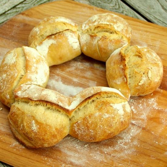 Rezeptbild: Couronne Broetchen Ring