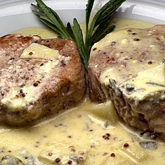 Rezeptbild: Schweinefilet mit Lavendel-Sahne-Sauce