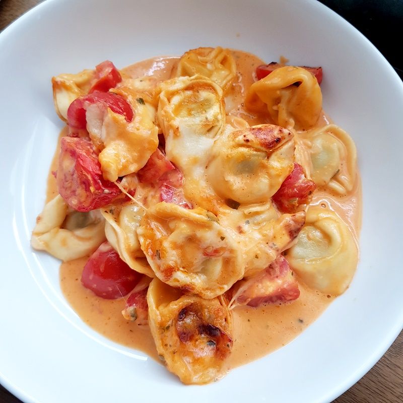 Rezeptbild: Tortellini-Mozzarella-Auflauf