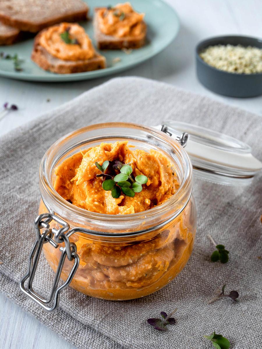 Rezeptbild: Veganer Süßkartoffelaufstrich mit Chili und Limette