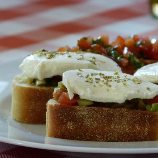 Rezeptbild: Bruschetta alla pizzaiolo- Ciabattabrot nach Pizzaart