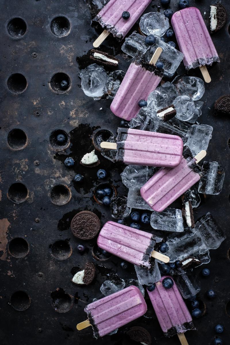 Rezeptbild: super fix gemachte oreo und blaubeer cheesecake popsicles