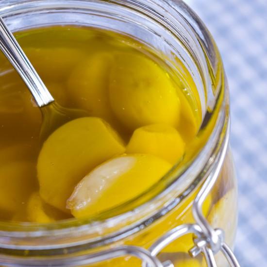 Rezeptbild: Confierter Knoblauch