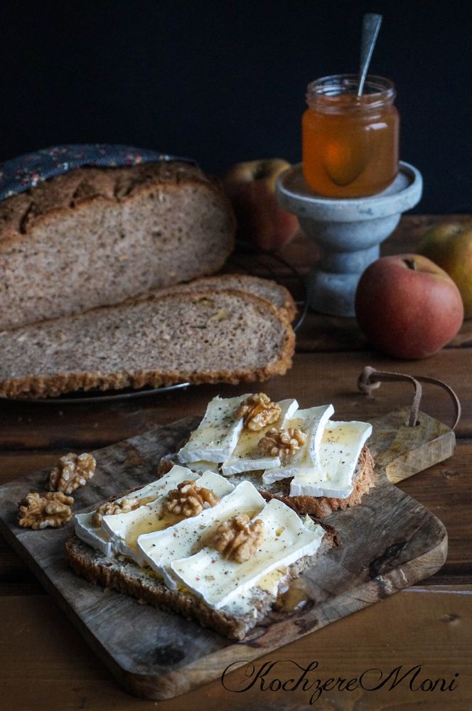 Rezeptbild: Dinkel Walnuss Vollkornbrot
