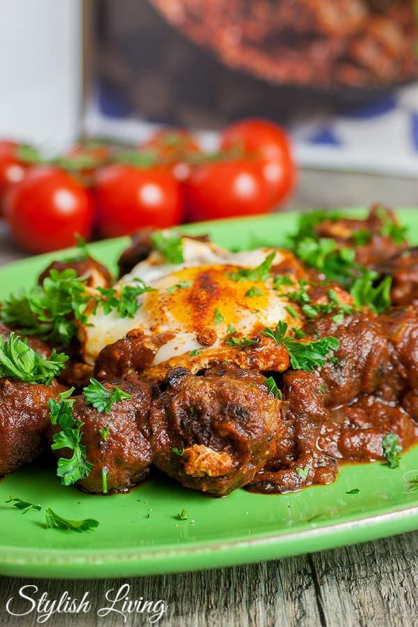 Rezeptbild: Fleischbällchen-Tajine mit Tomatensauce