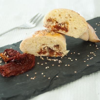 Rezeptbild: Herzhaft gefüllte Hefecroissants