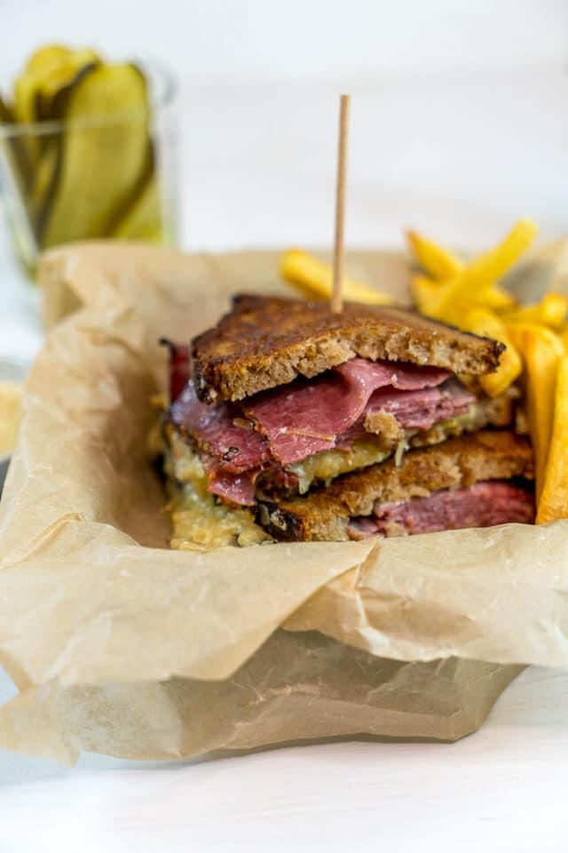 Rezeptbild: Reuben Sandwich – DER amerikanische Klassiker aus New York