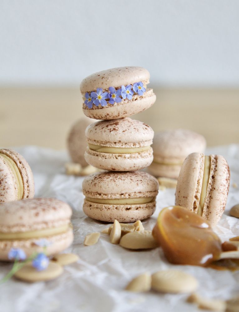 Rezeptbild: Mandel Caramel Macarons