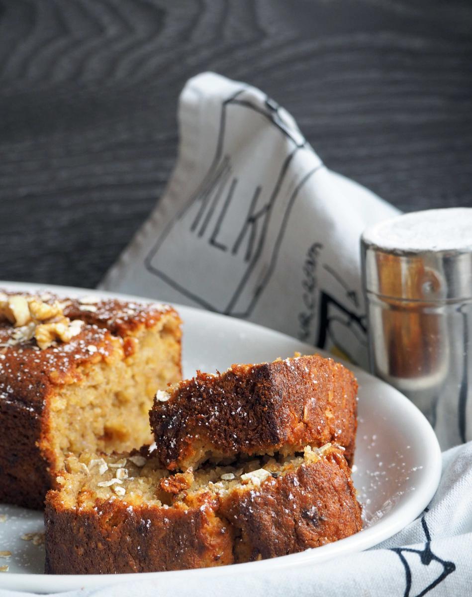 Rezeptbild: Einfaches Bananenbrot mit Haferflocken