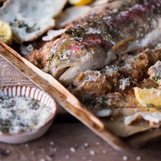 Rezeptbild: Lachsforelle in Salzkruste