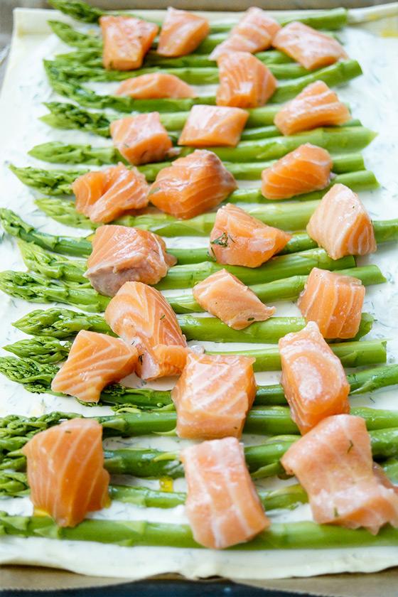 Rezeptbild: Lachs-Spargel-Tarte mit Blätterteig